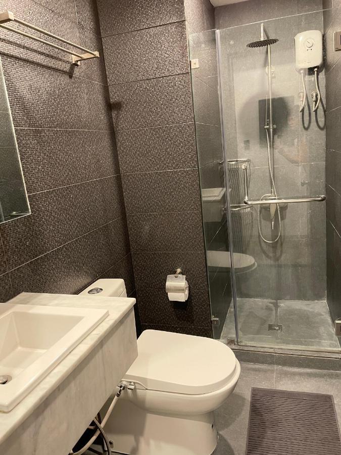 Crib 252 Subic Bay Aparthotel ภายนอก รูปภาพ