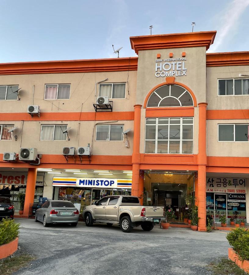 Crib 252 Subic Bay Aparthotel ภายนอก รูปภาพ